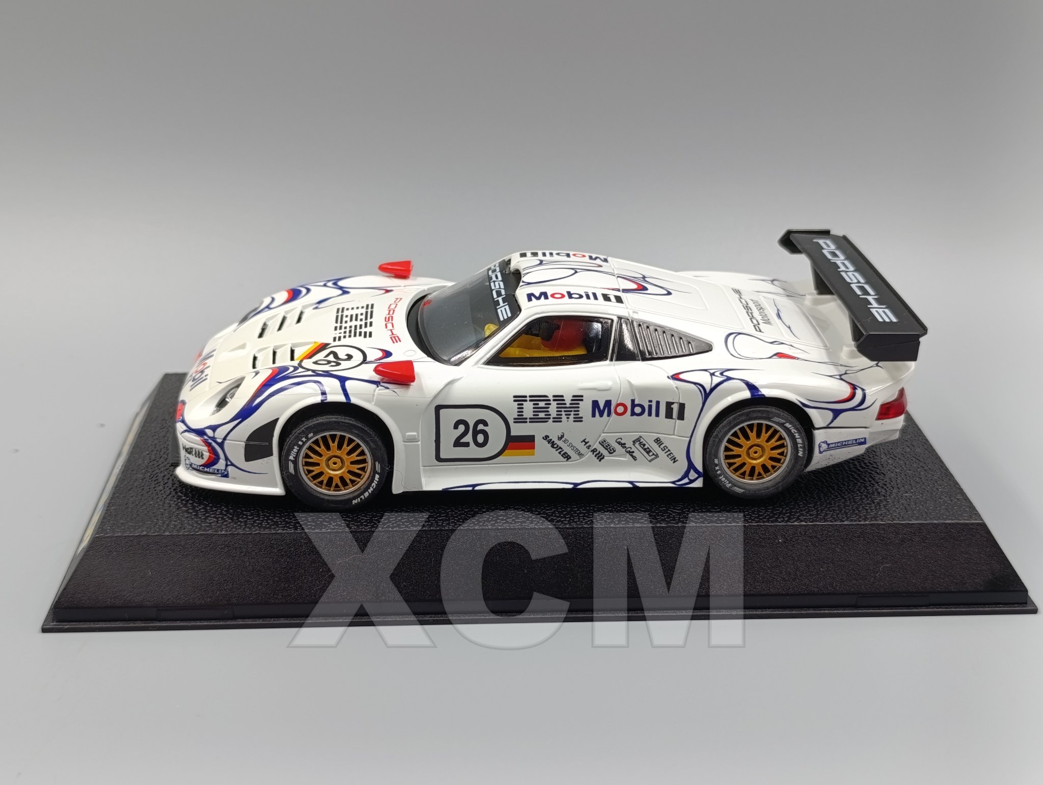Porsche 911 GT1