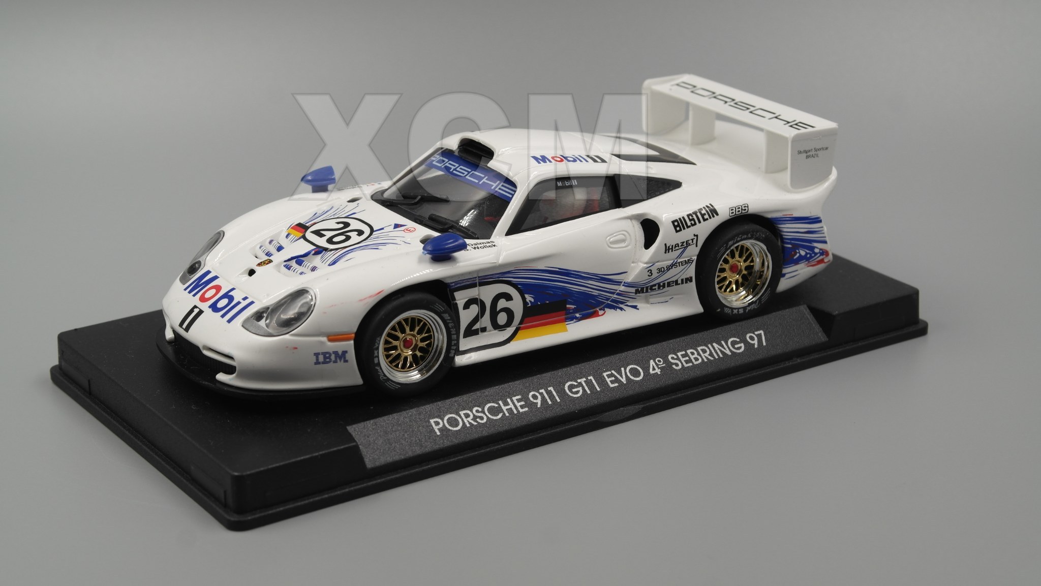 Porsche 911 GT1 EVO