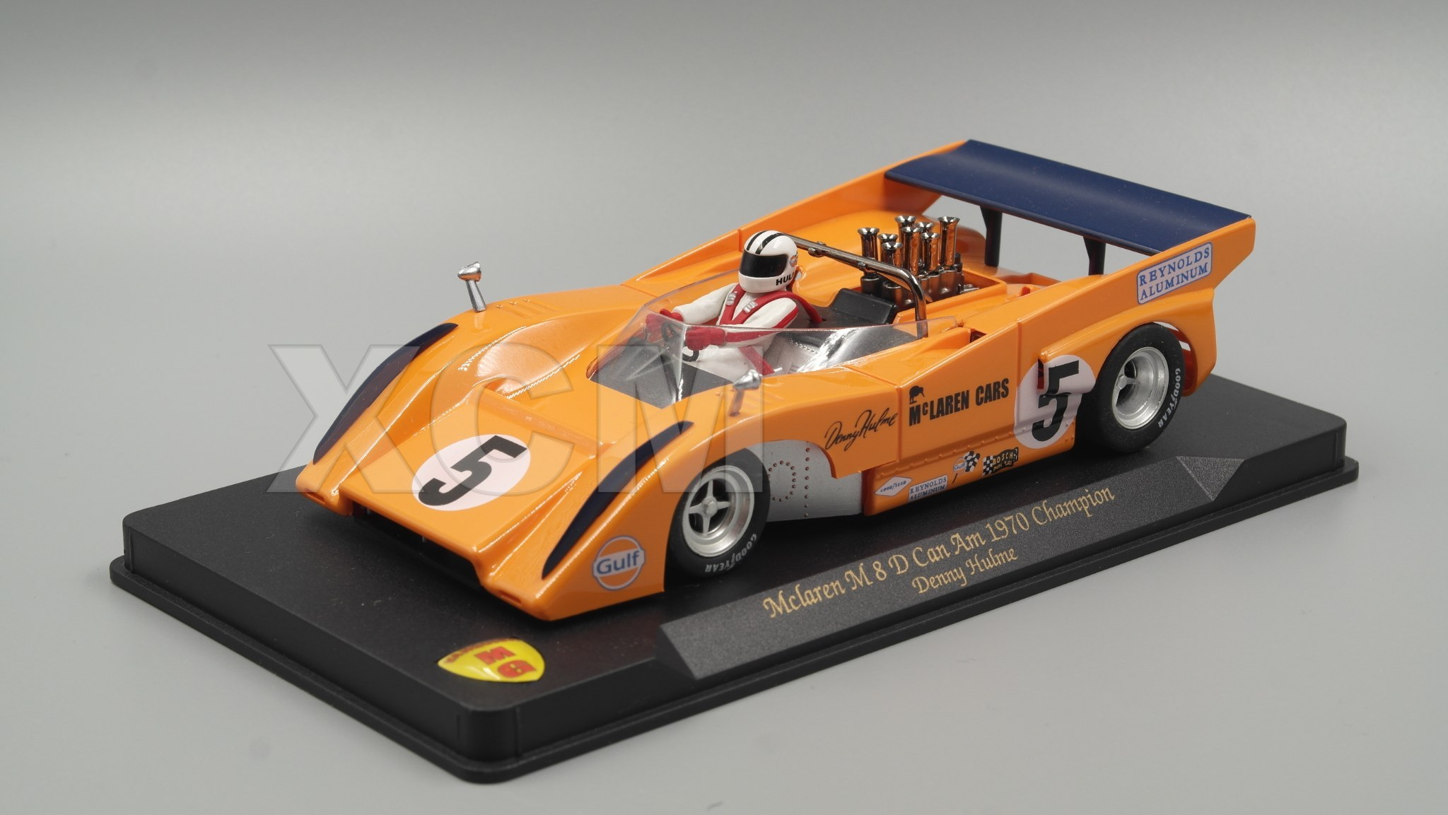 McLaren M8D