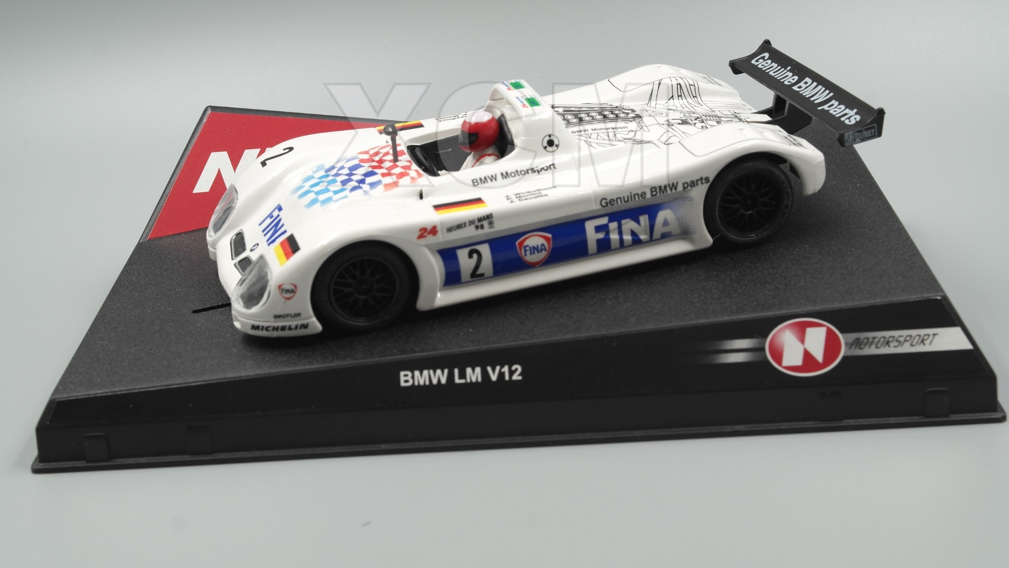 BMW V12 LM