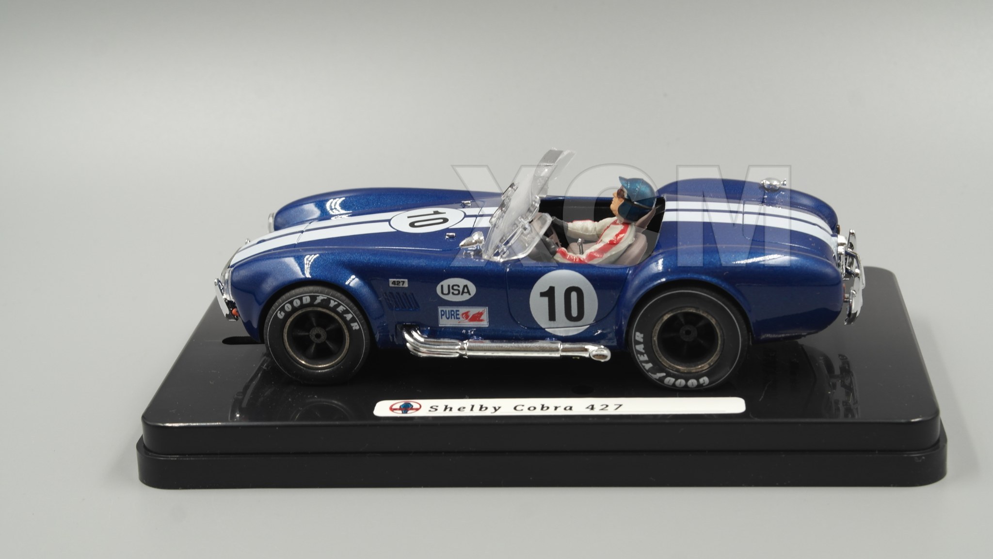 AC Cars Shelby Cobra 427